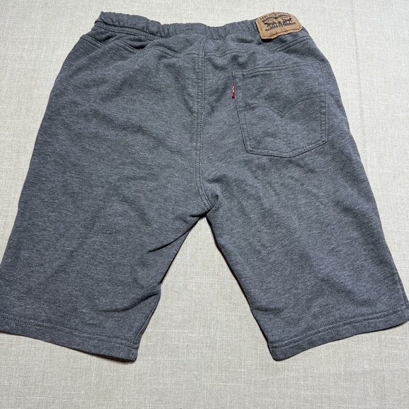 Levis Youth Gray Sweatshorts shorts - XL - Picture 7 of 9